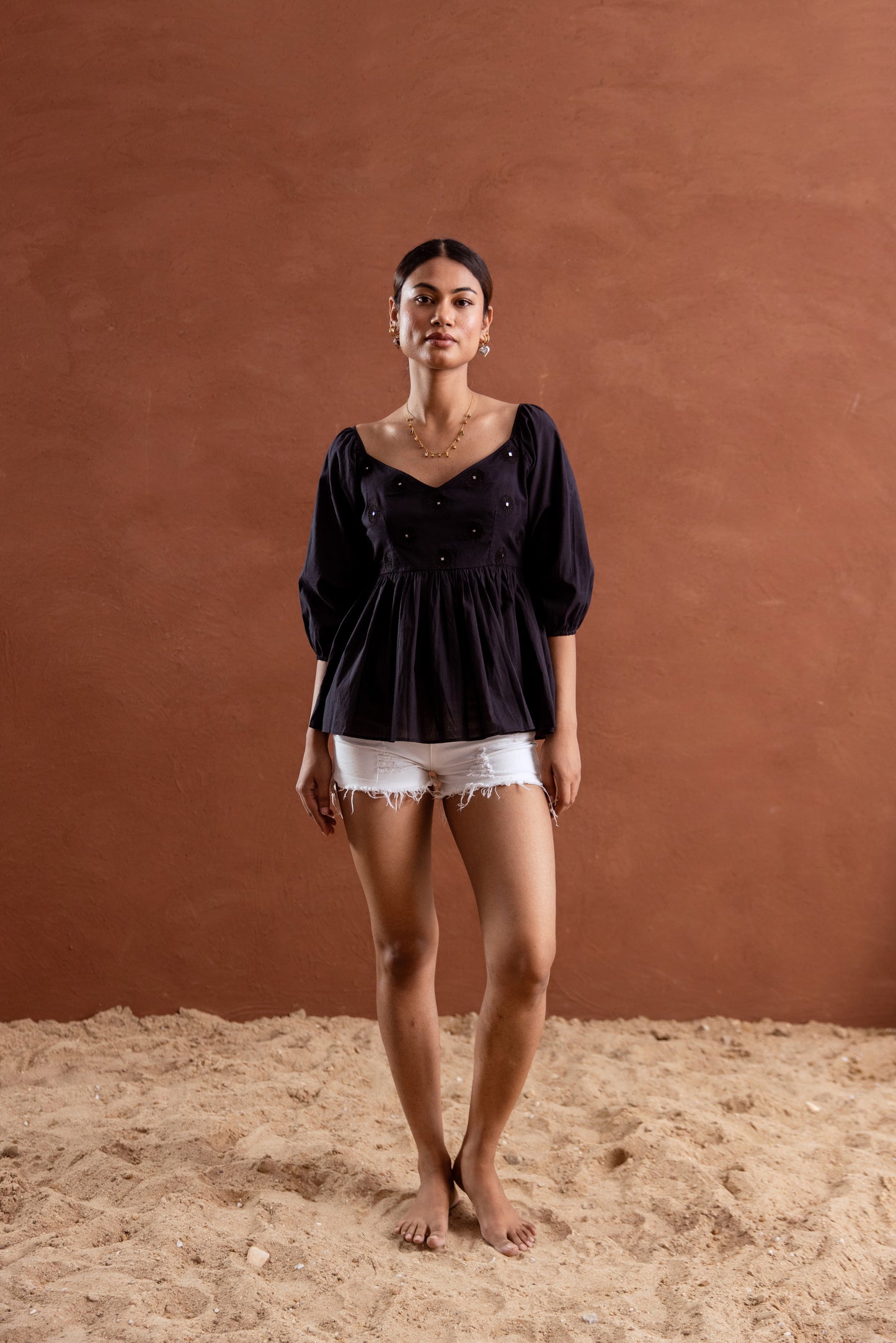 Black Solid Sleeved Top