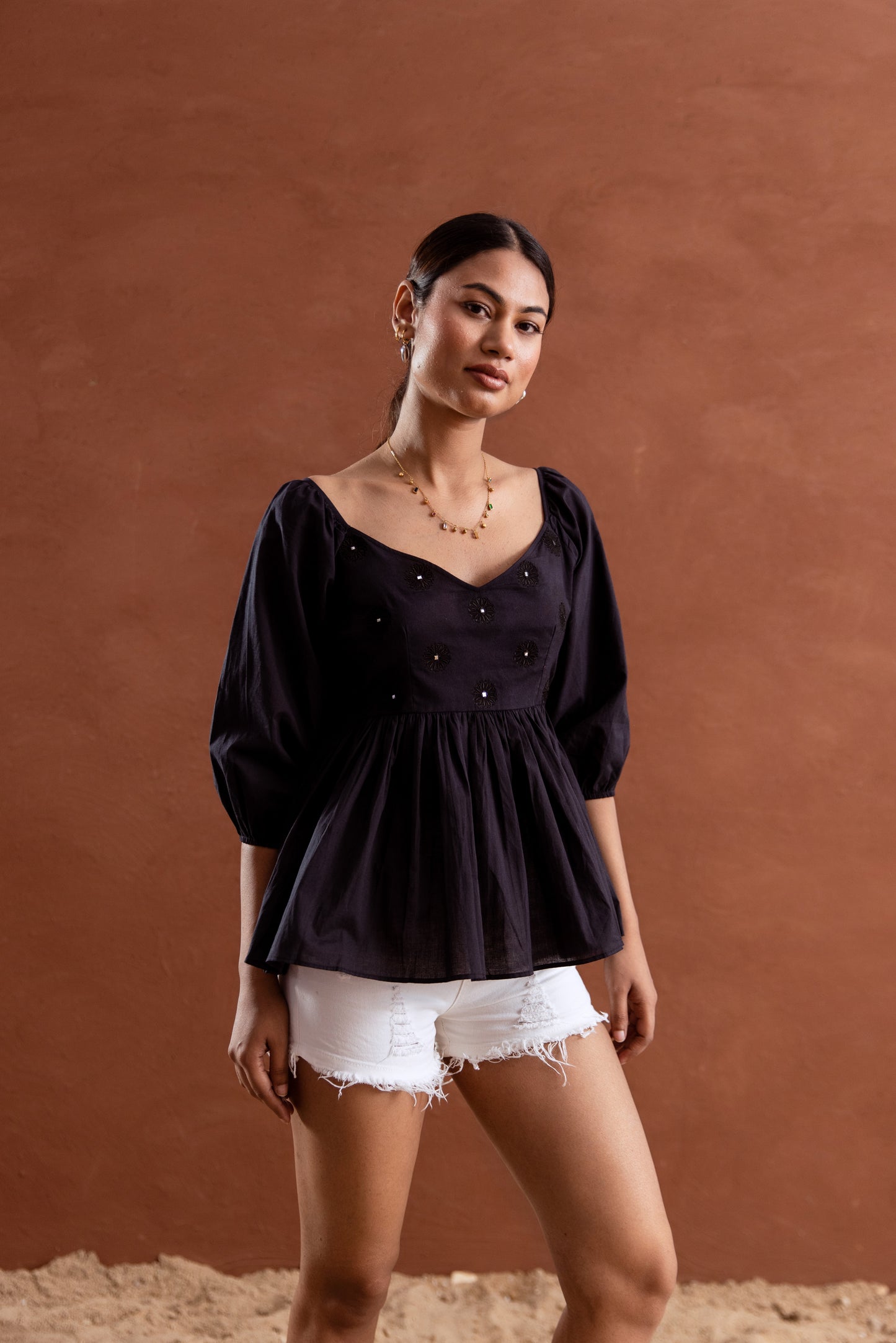 Black Solid Sleeved Top