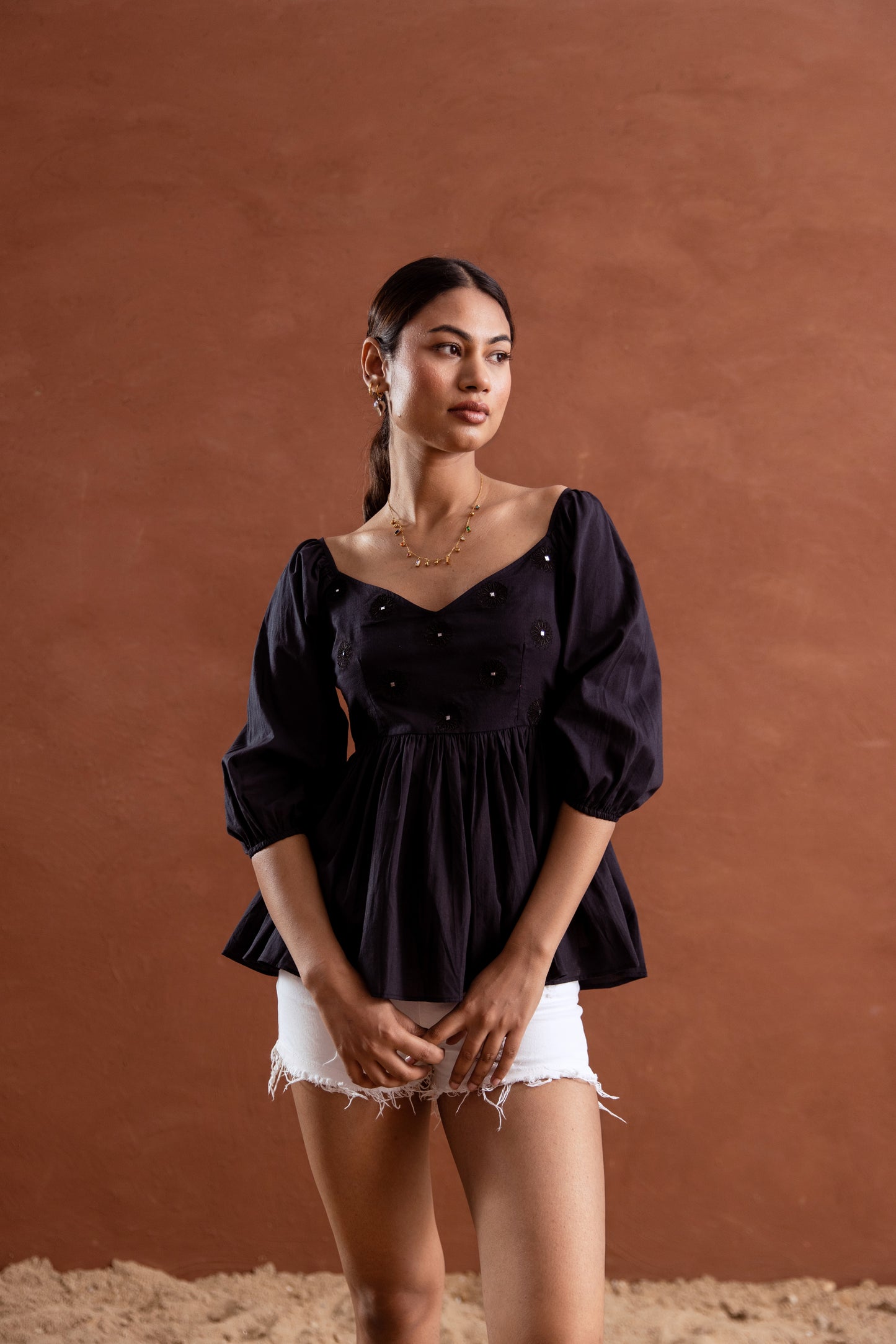 Black Solid Sleeved Top