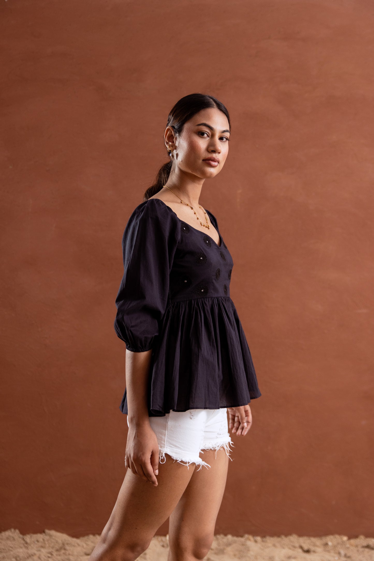 Black Solid Sleeved Top