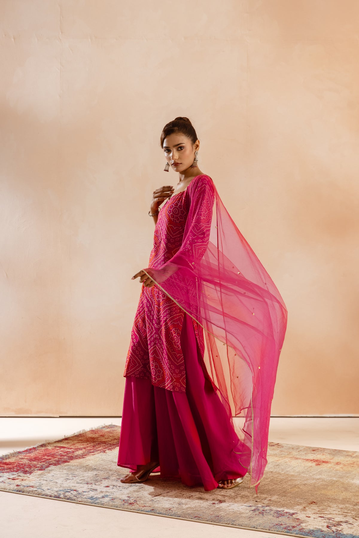 Gul Sleeved-The Print (Pink)