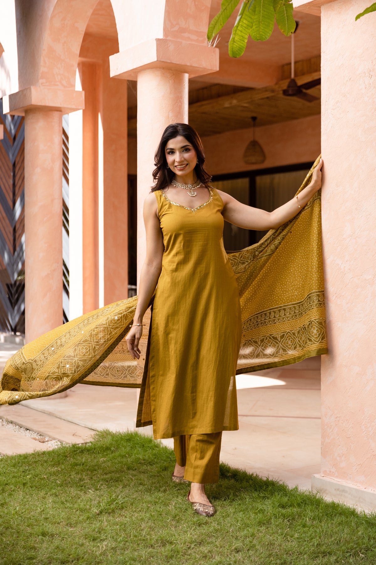 Zaitoon Sleeveless - Straight Cut Suit (Olive Green)