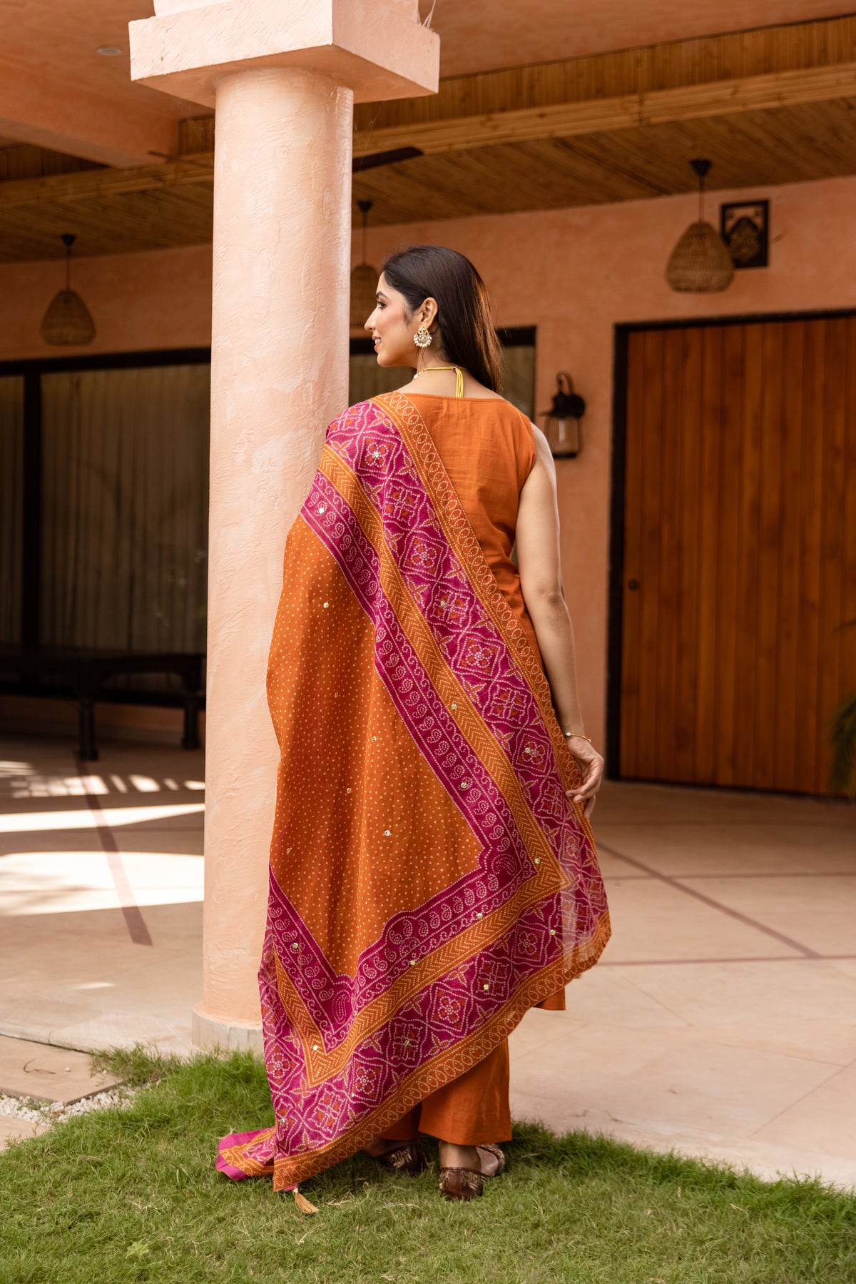 Gerua Sleeveless - Straight Cut Suit (Orange)