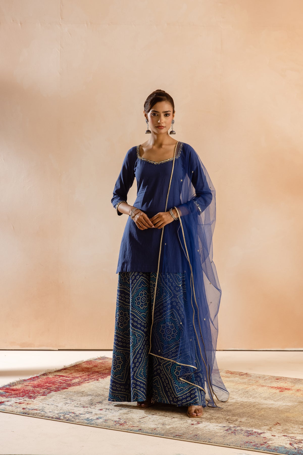 Neel Sleeved-The Flare (Blue)