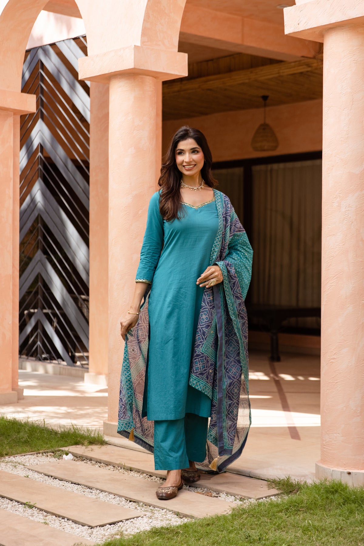 Mor Sleeved - Straight Cut Suit (Teal)