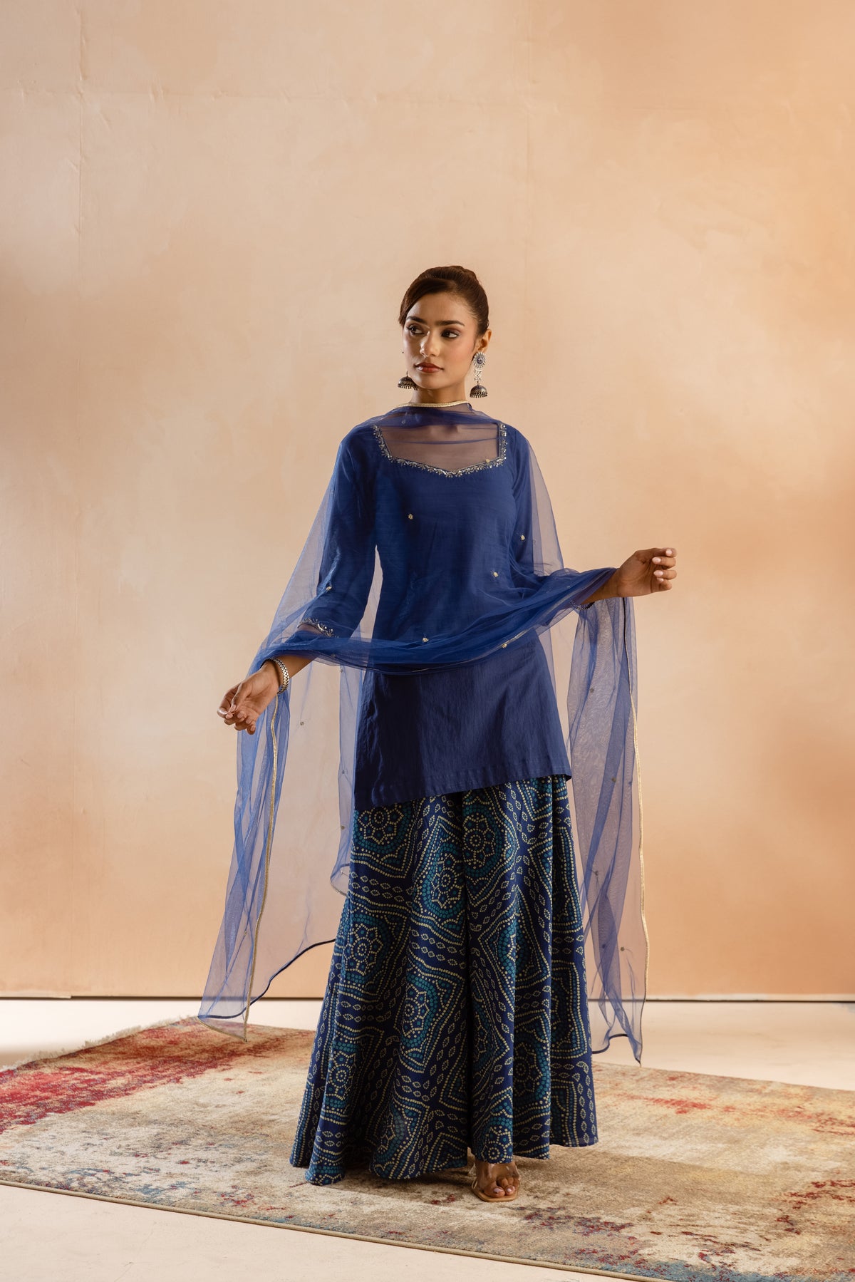 Neel Sleeved-The Flare (Blue)
