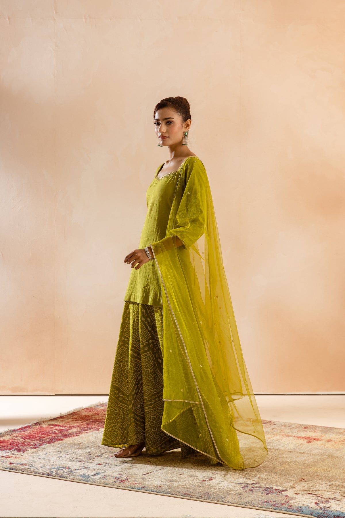 Kairi Sleeved-The Flare (Green)