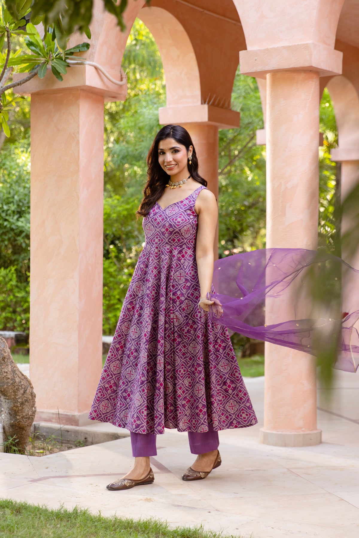 Jamun Sleeveless - Anarkali Suit (Purple)