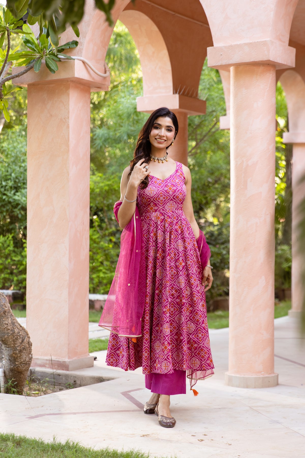 Gul Sleeveless - Anarkali Suit (Pink)