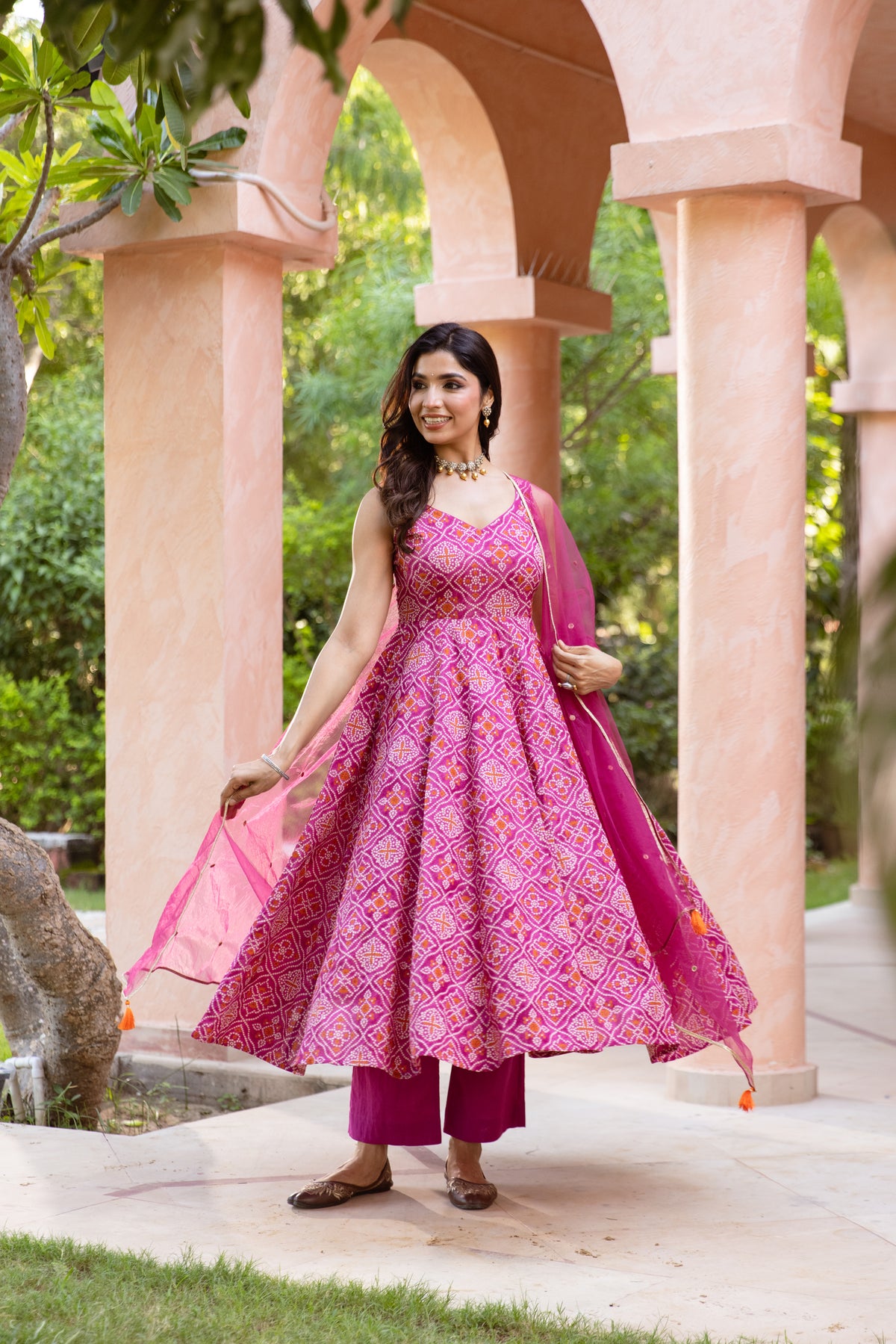 Gul Sleeveless - Anarkali Suit (Pink)