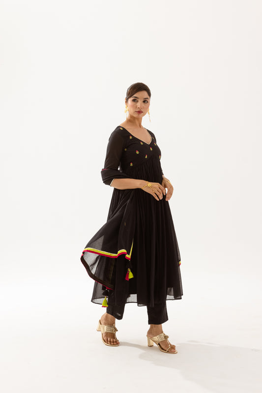 THE LUMINA- Black sleeved