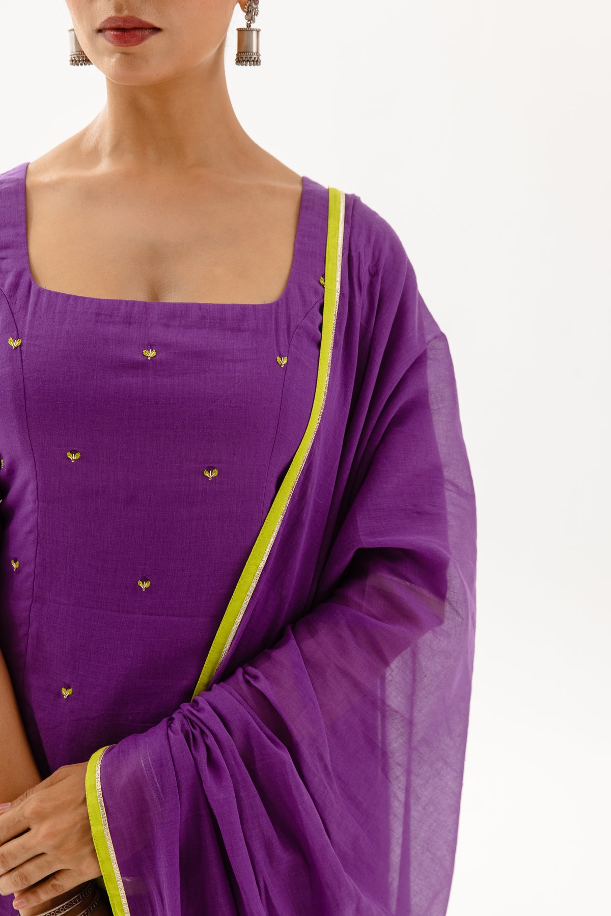 THE SPARK - Violet Sleeved