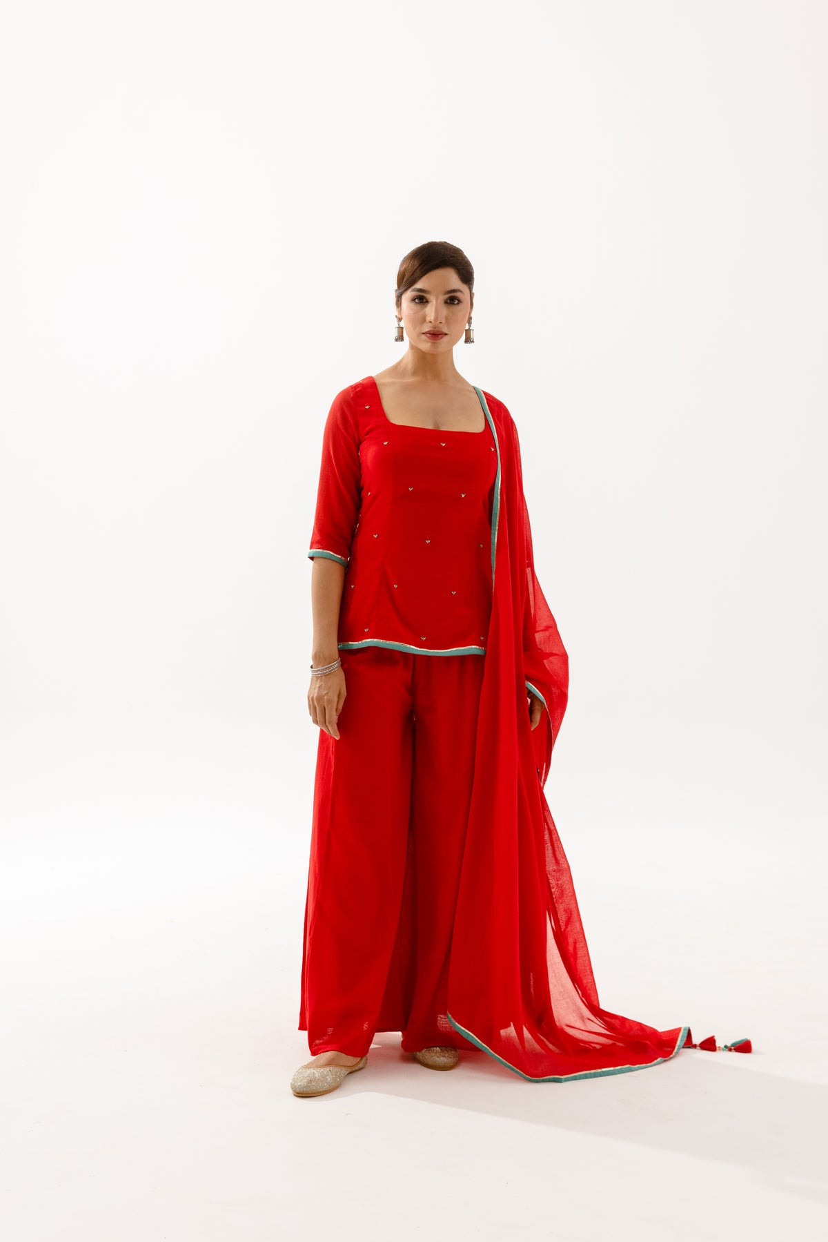 THE SPARK - Red Sleeved