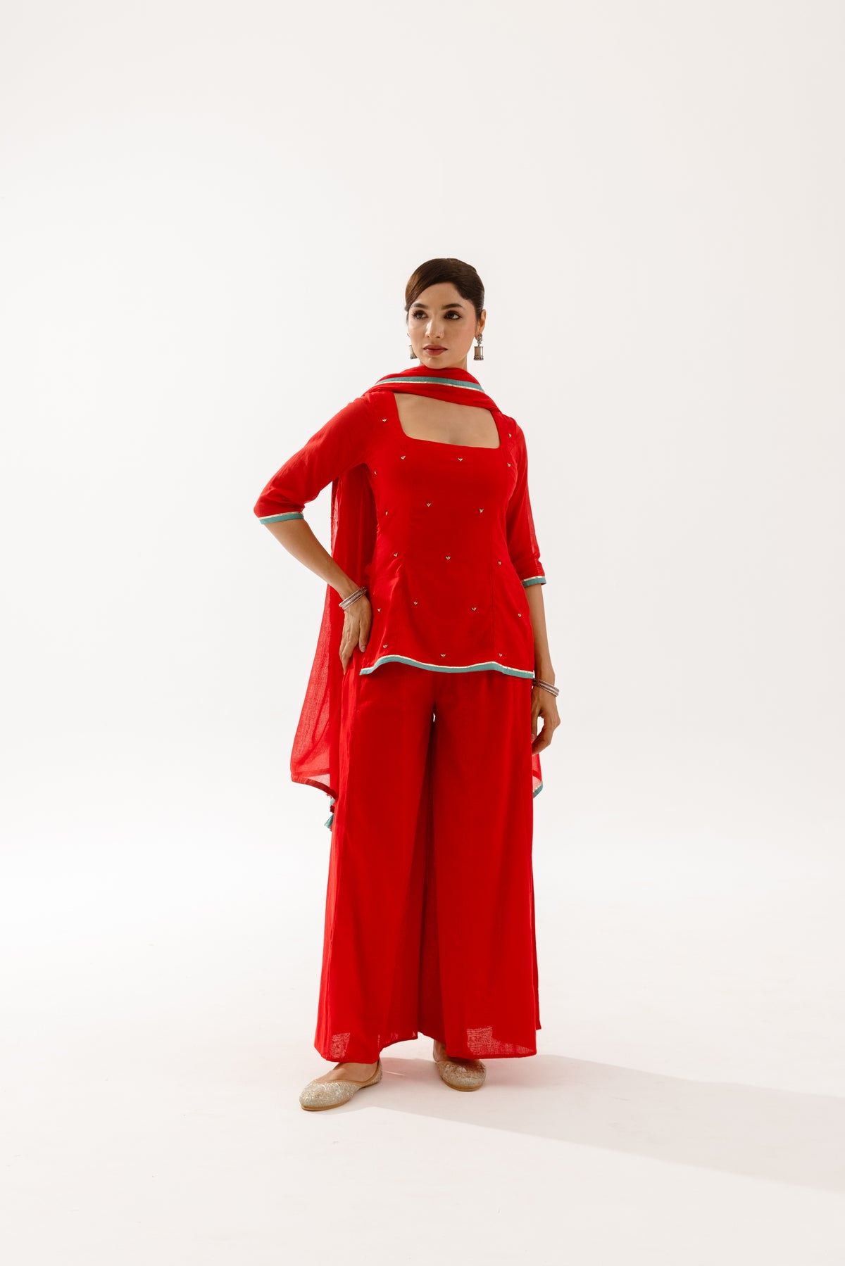 THE SPARK - Red Sleeved
