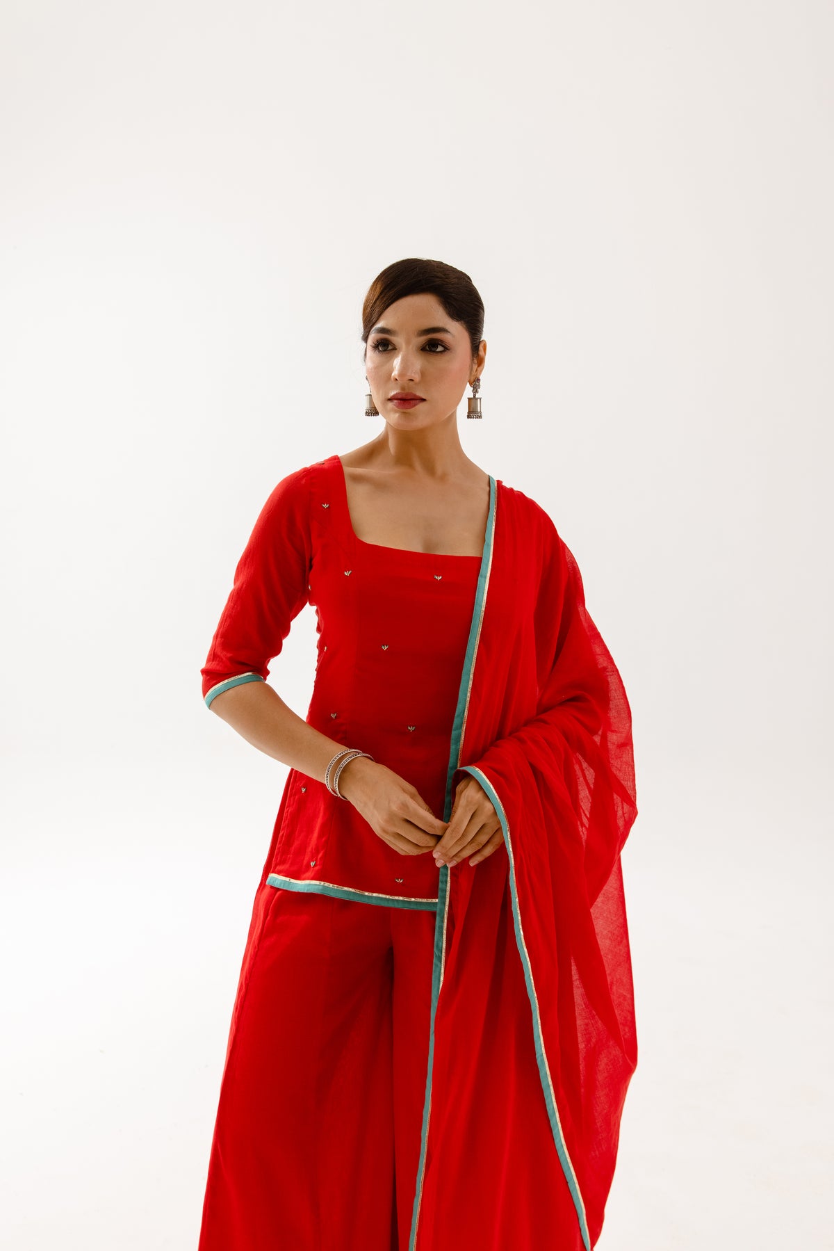 THE SPARK - Red Sleeved