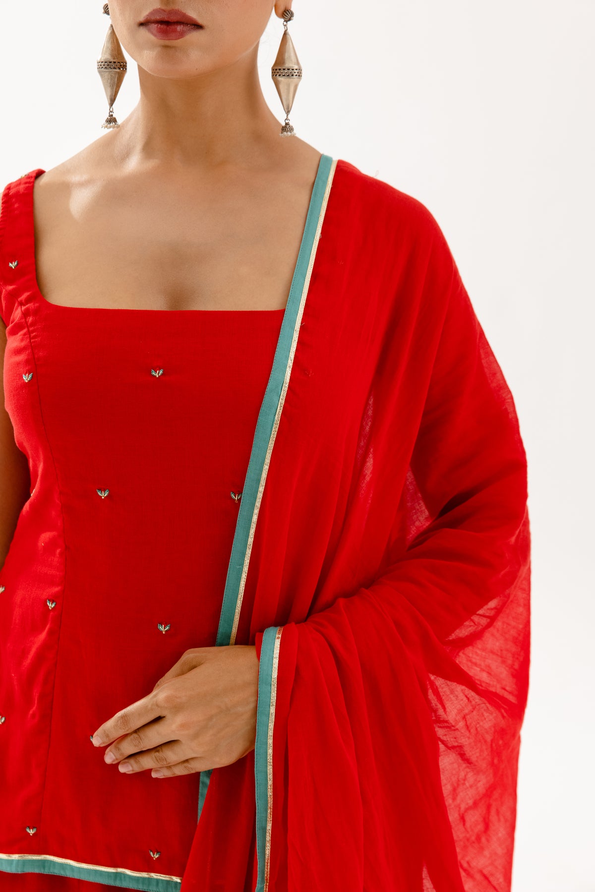 THE SPARK - Red Sleeveless