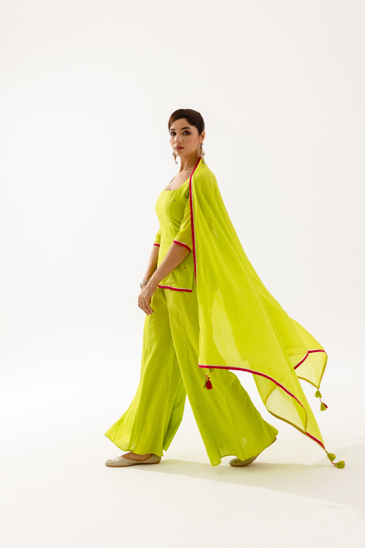 THE SPARK - Lime Sleeved