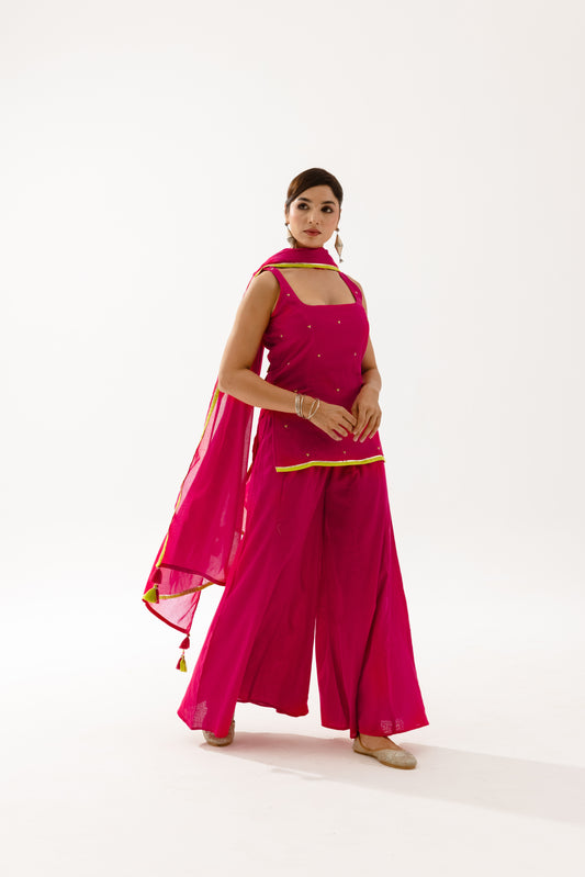 THE SPARK - Fuchsia Sleeveless