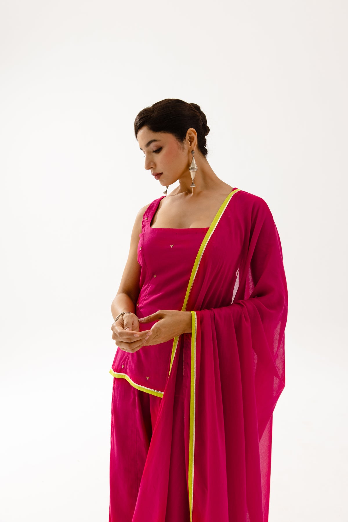 THE SPARK - Fuchsia Sleeveless