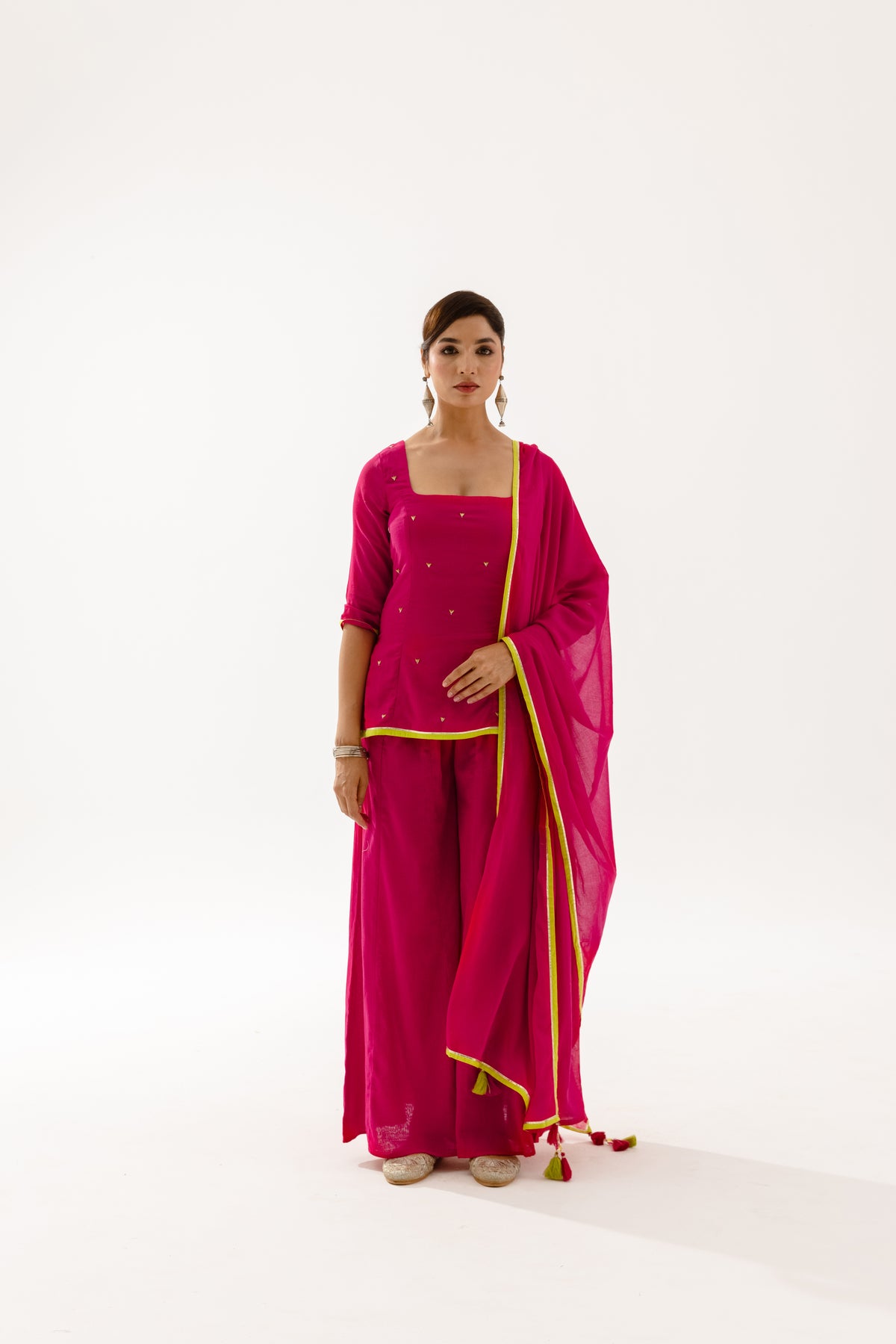 THE SPARK - Fuchsia Sleeved