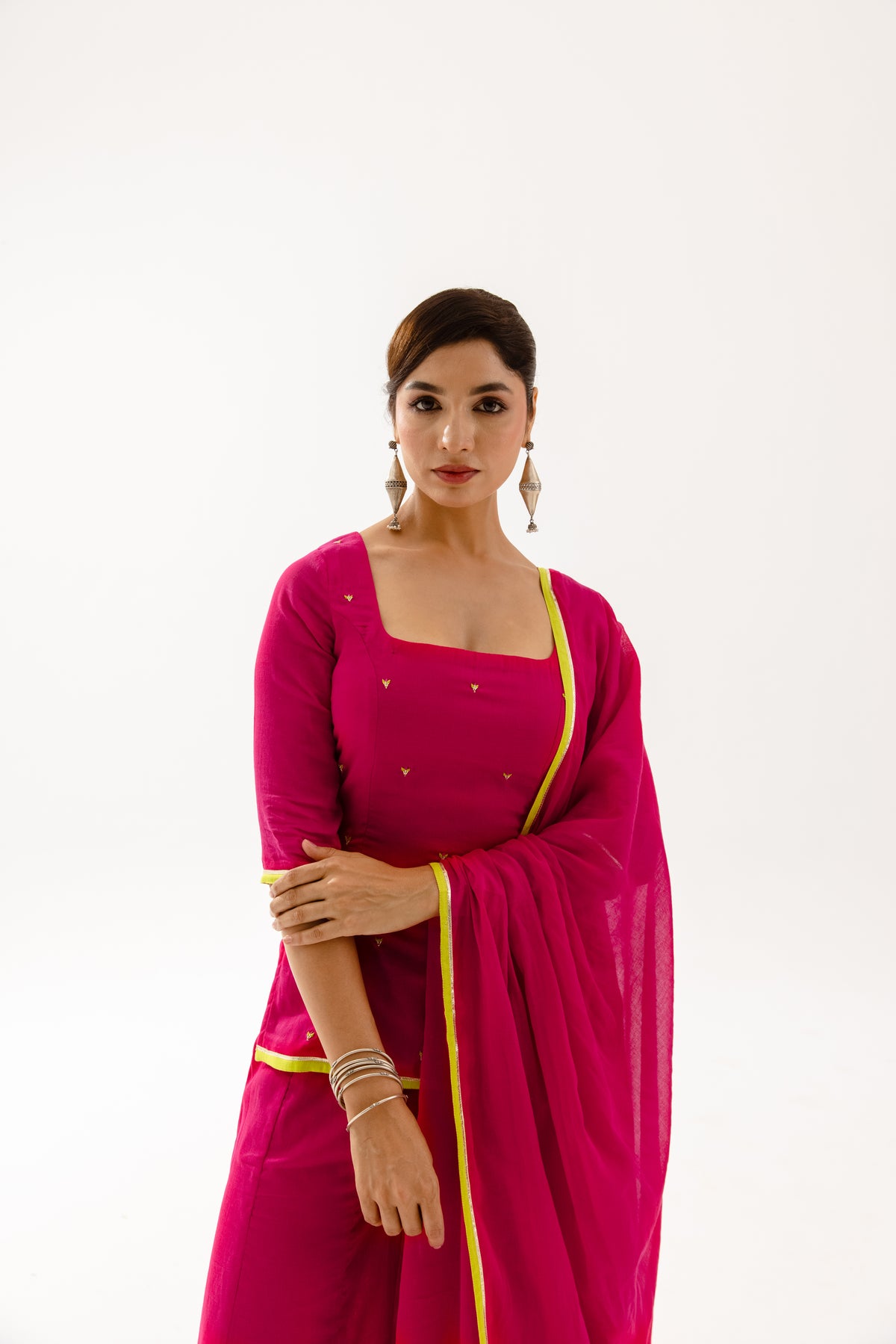 THE SPARK - Fuchsia Sleeved