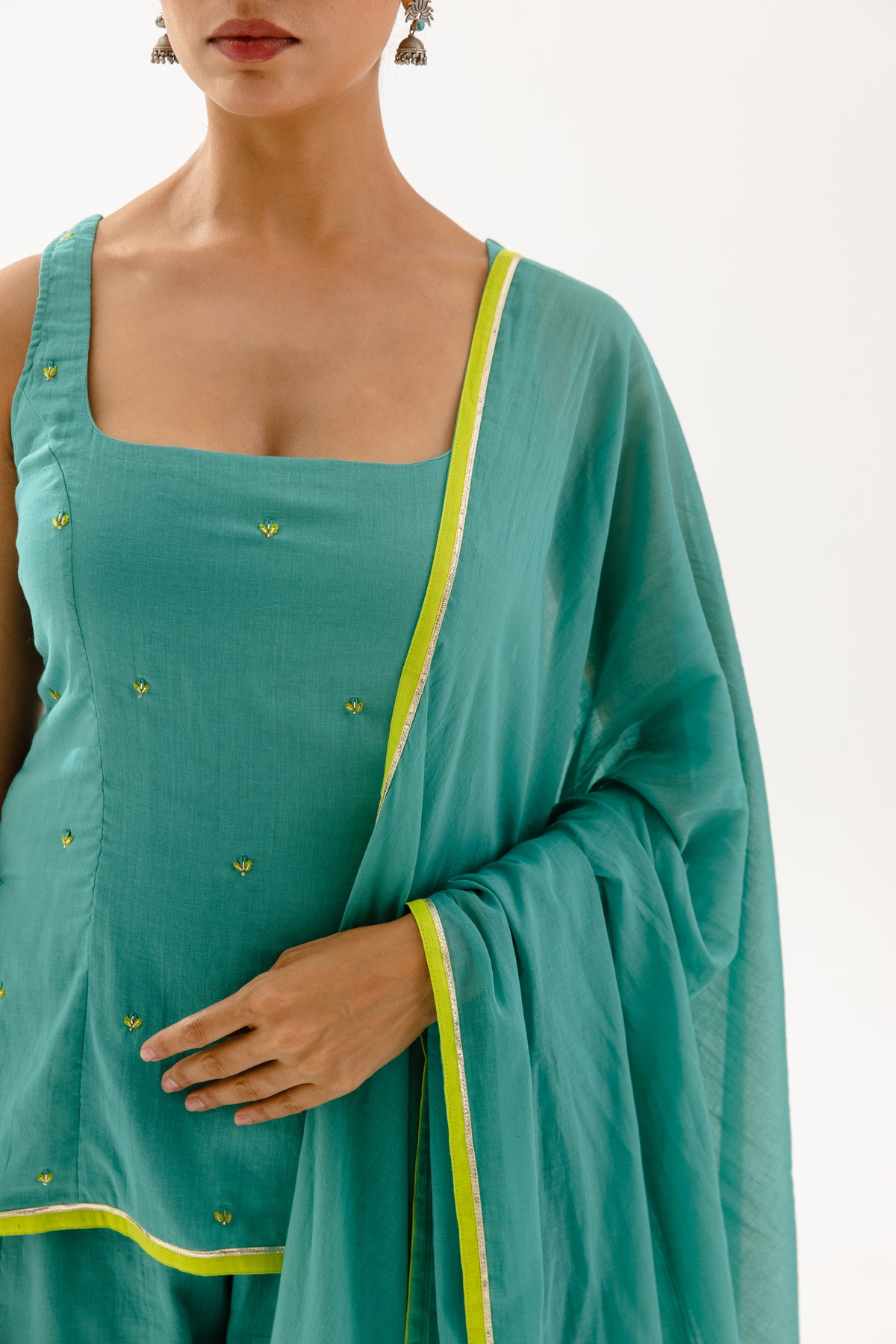THE SPARK - Turquoise Sleeveless