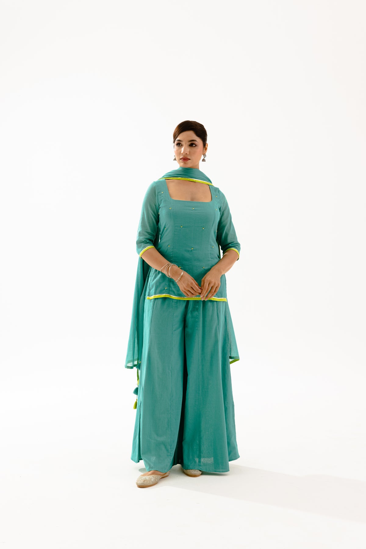 THE SPARK - Turquoise Sleeved