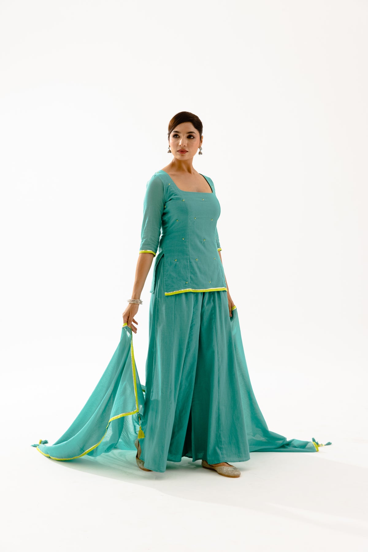 THE SPARK - Turquoise Sleeved
