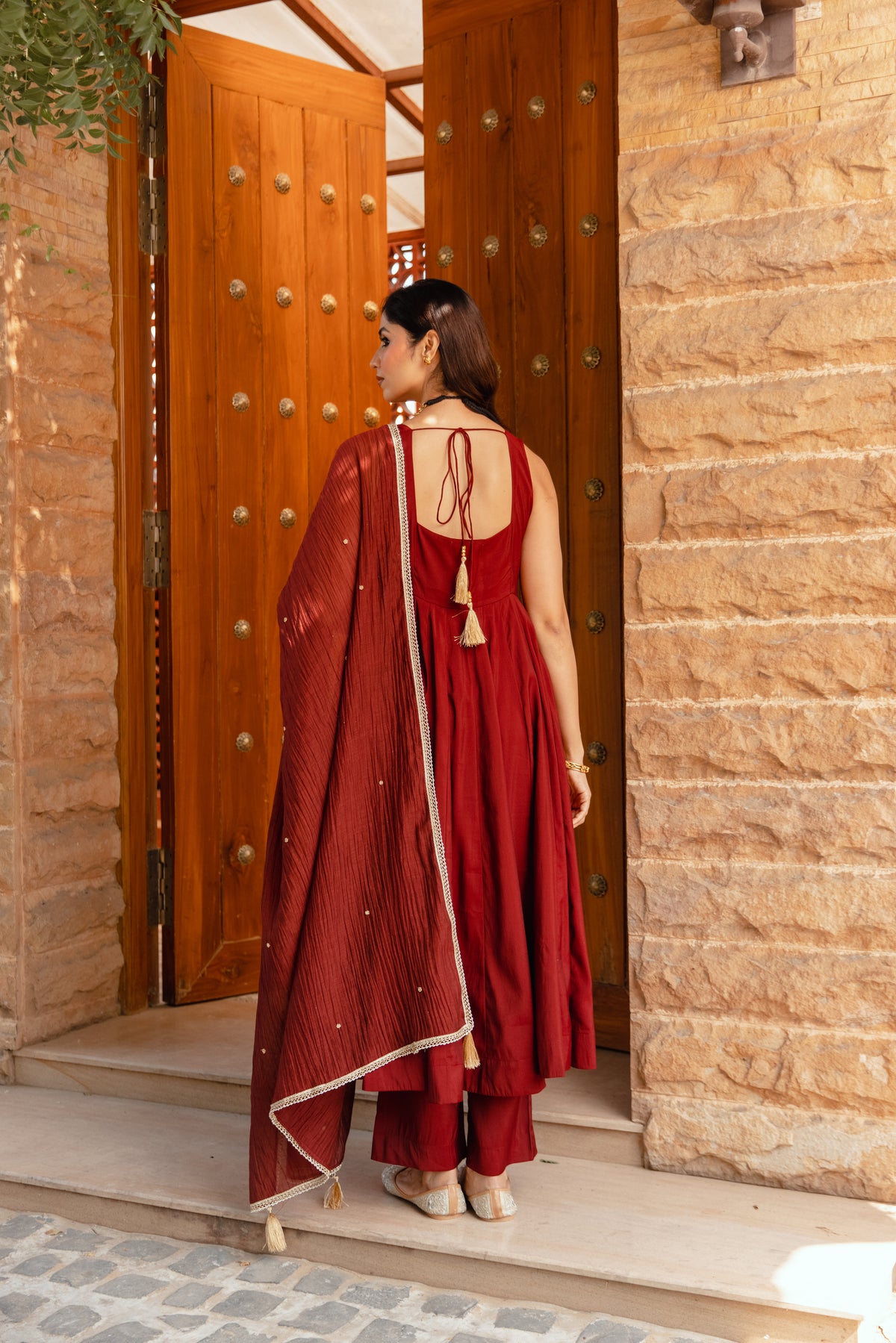 Ruby Sleeveless - Red
