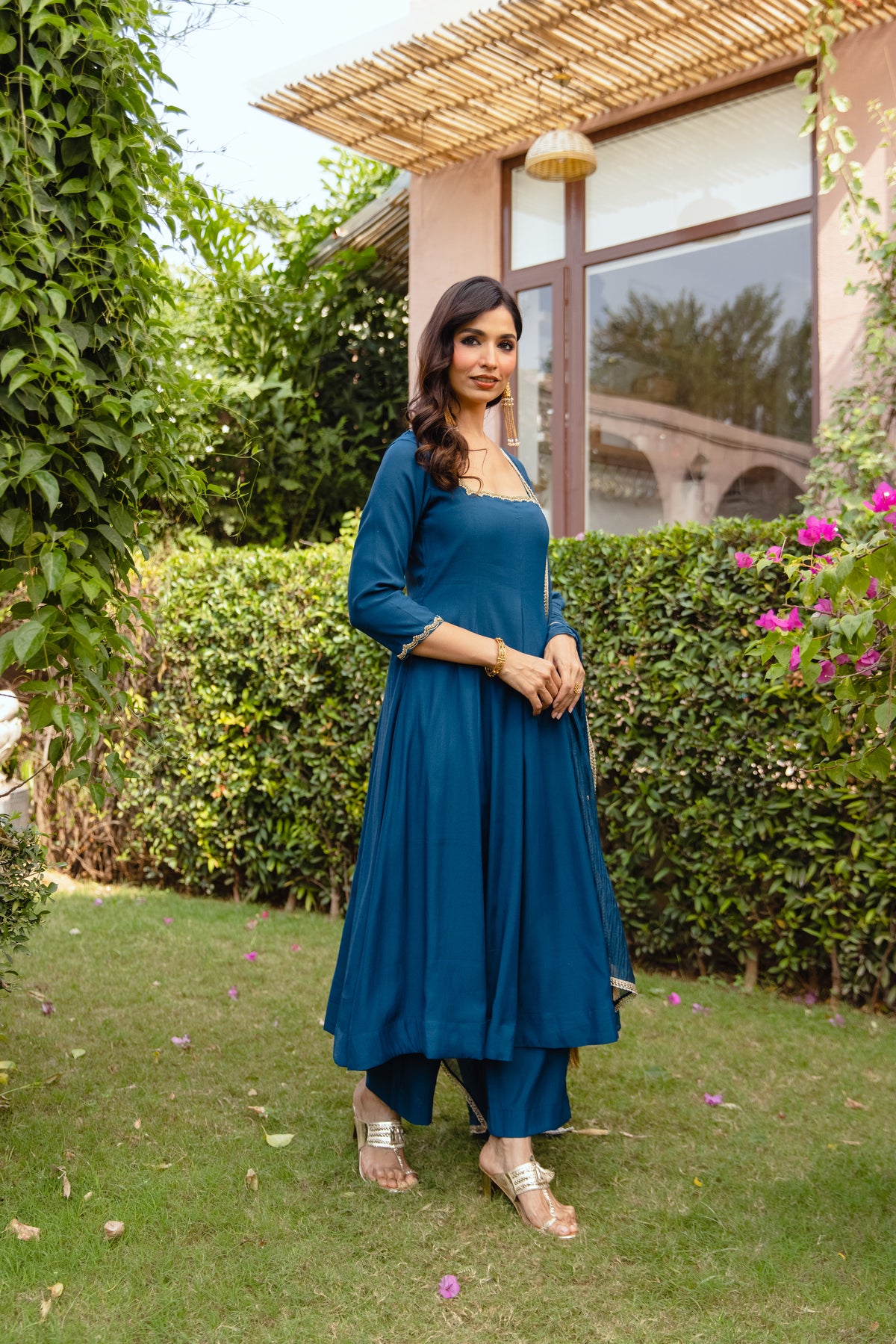 Peacock Sleeved - Teal Blue