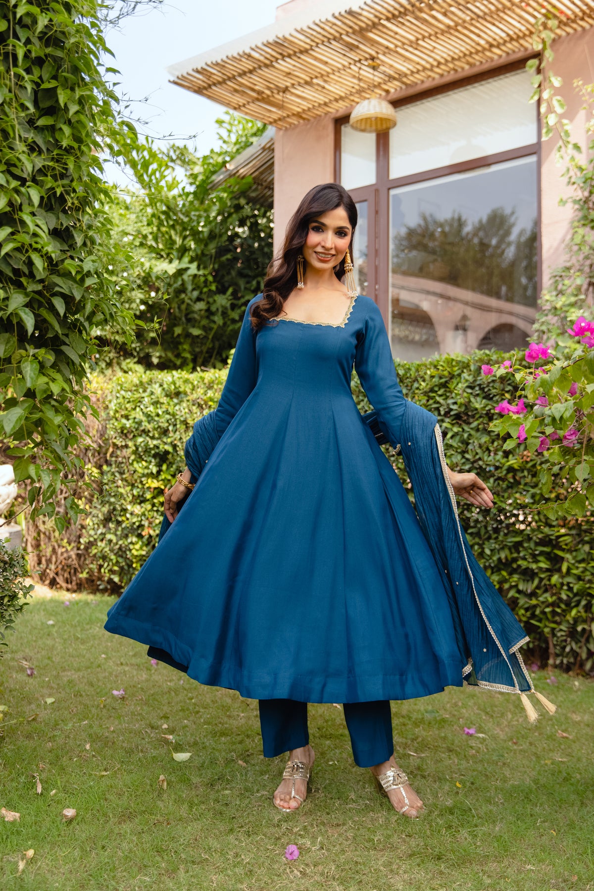 Peacock Sleeved - Teal Blue