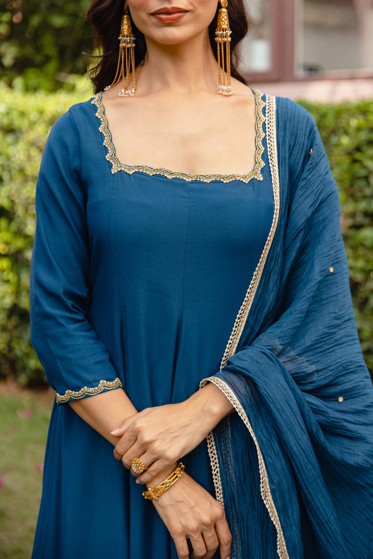 Peacock Sleeved - Teal Blue