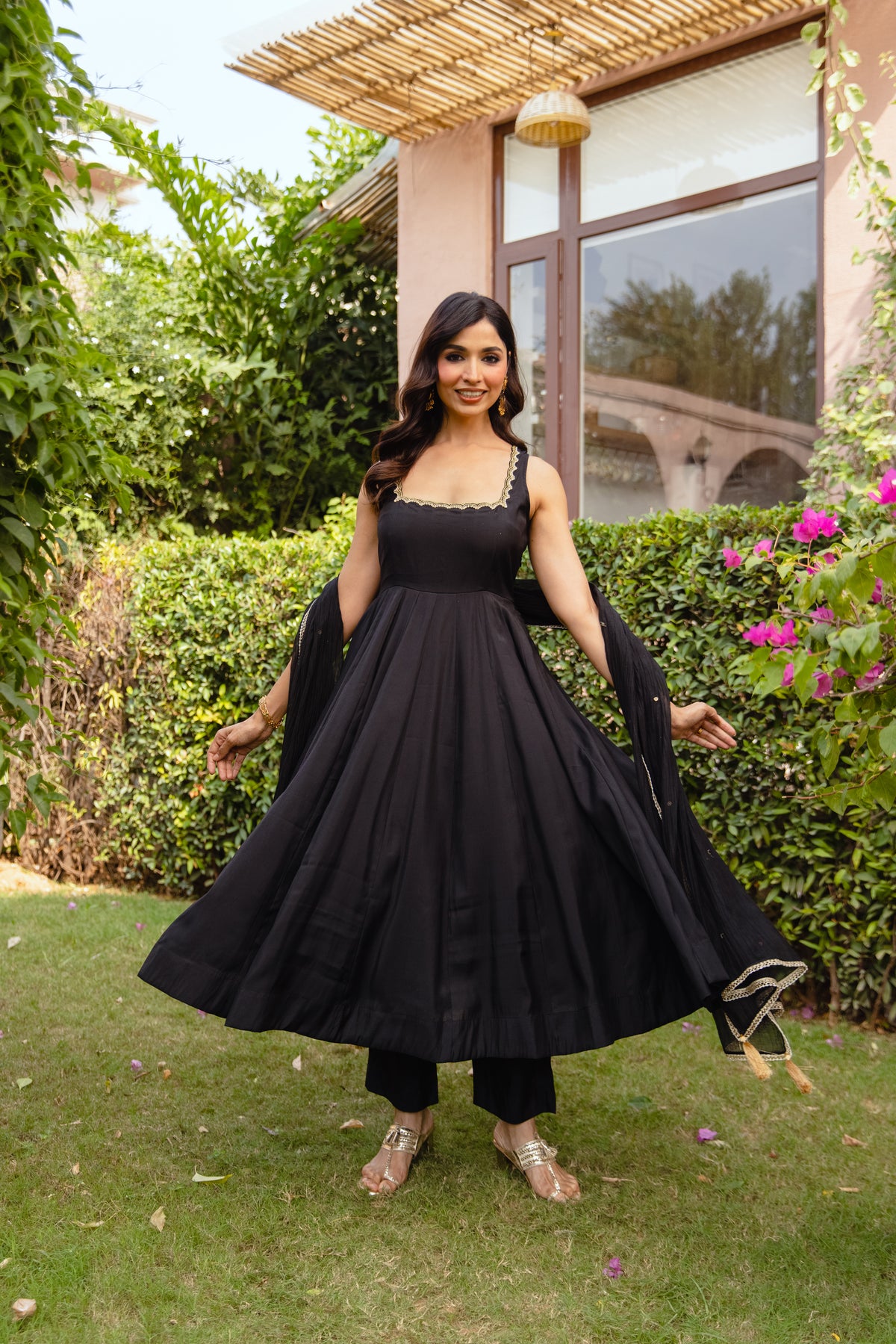 Pitch Sleeveless - Black