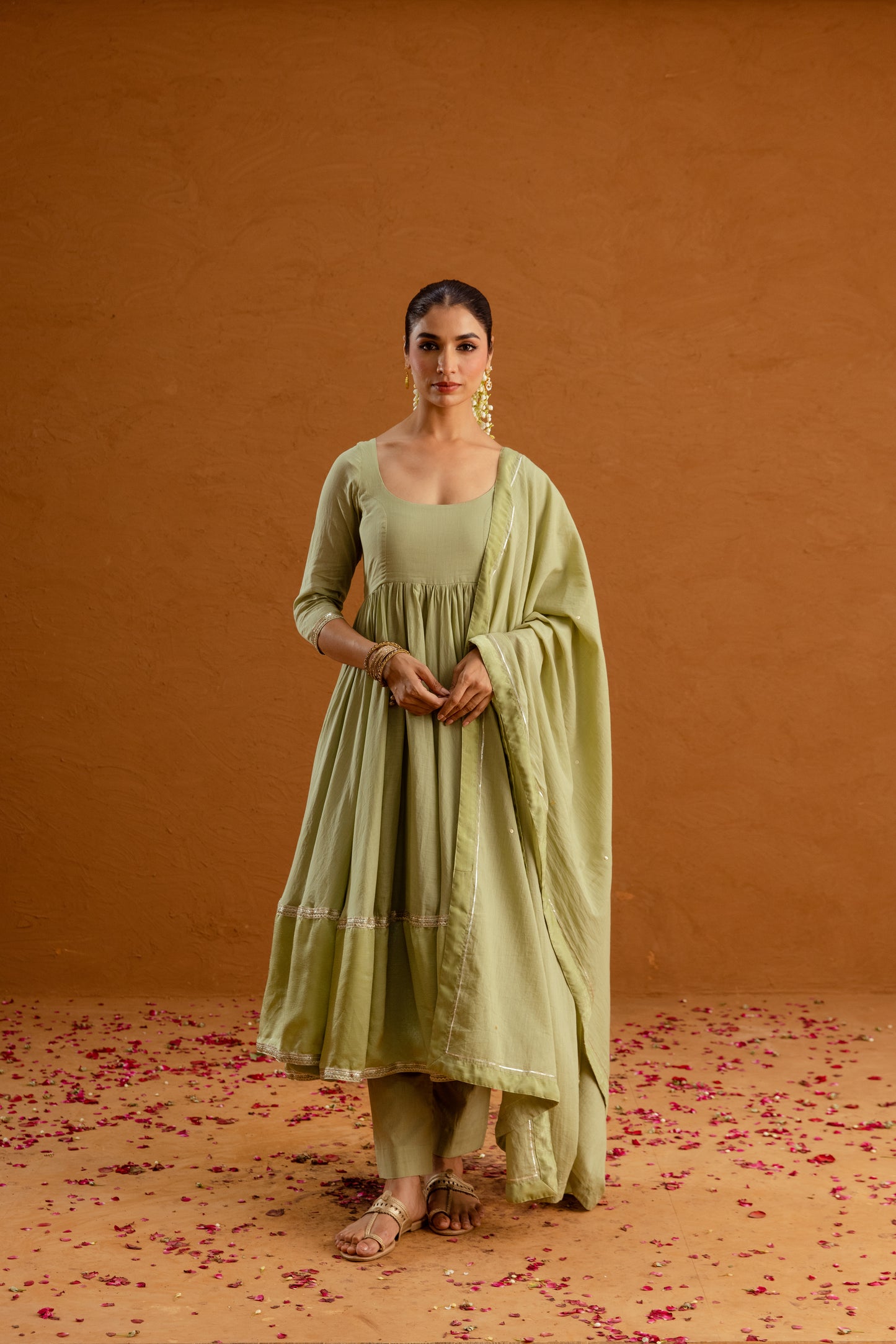 Mint Glow - Sleeved