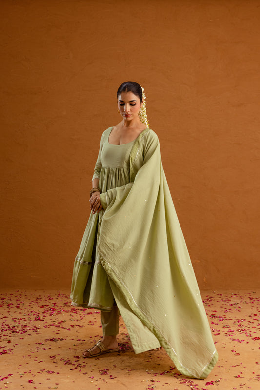 Mint Glow - Sleeved