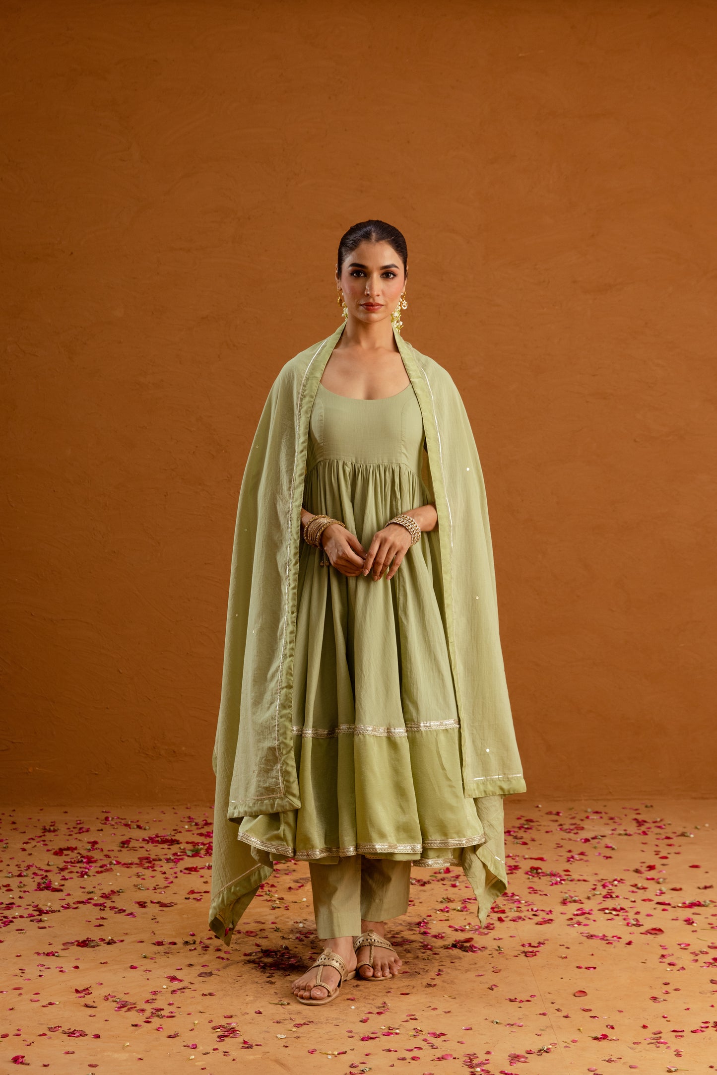 Mint Glow - Sleeved