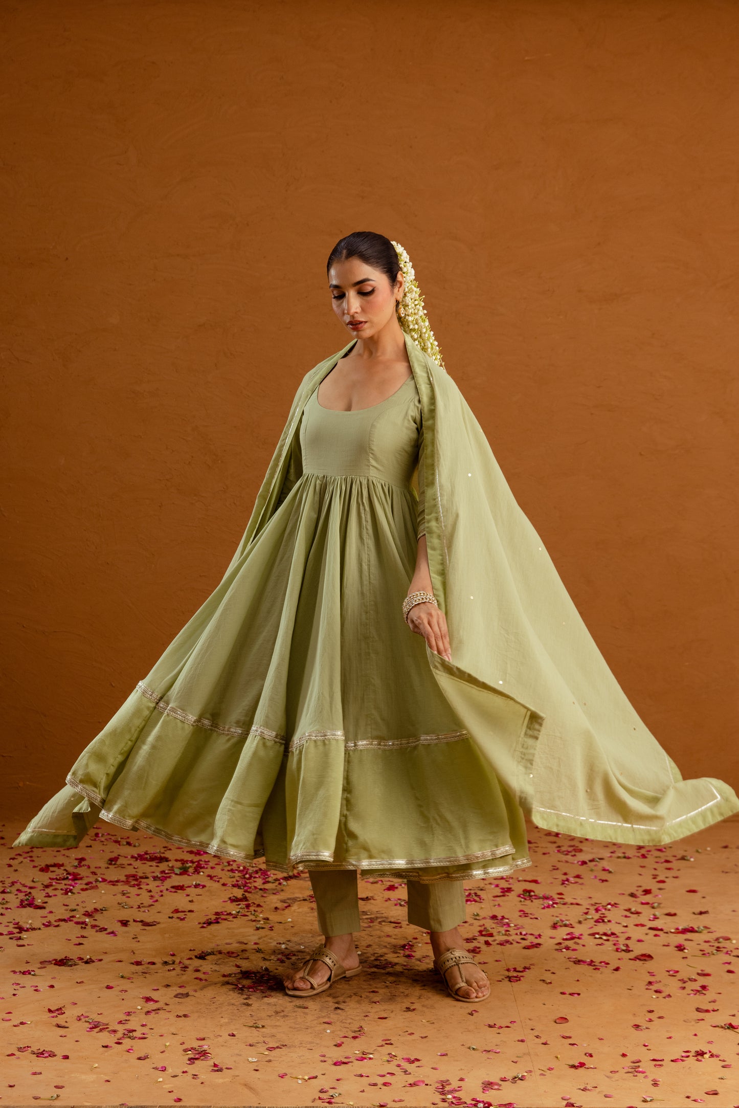 Mint Glow - Sleeved