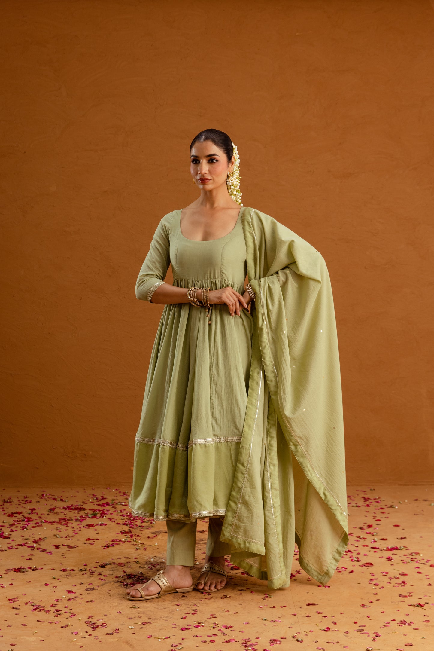 Mint Glow - Sleeved