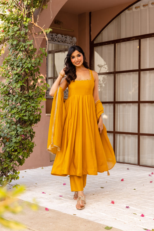 Tuscany Sleeveless - Mustard Yellow