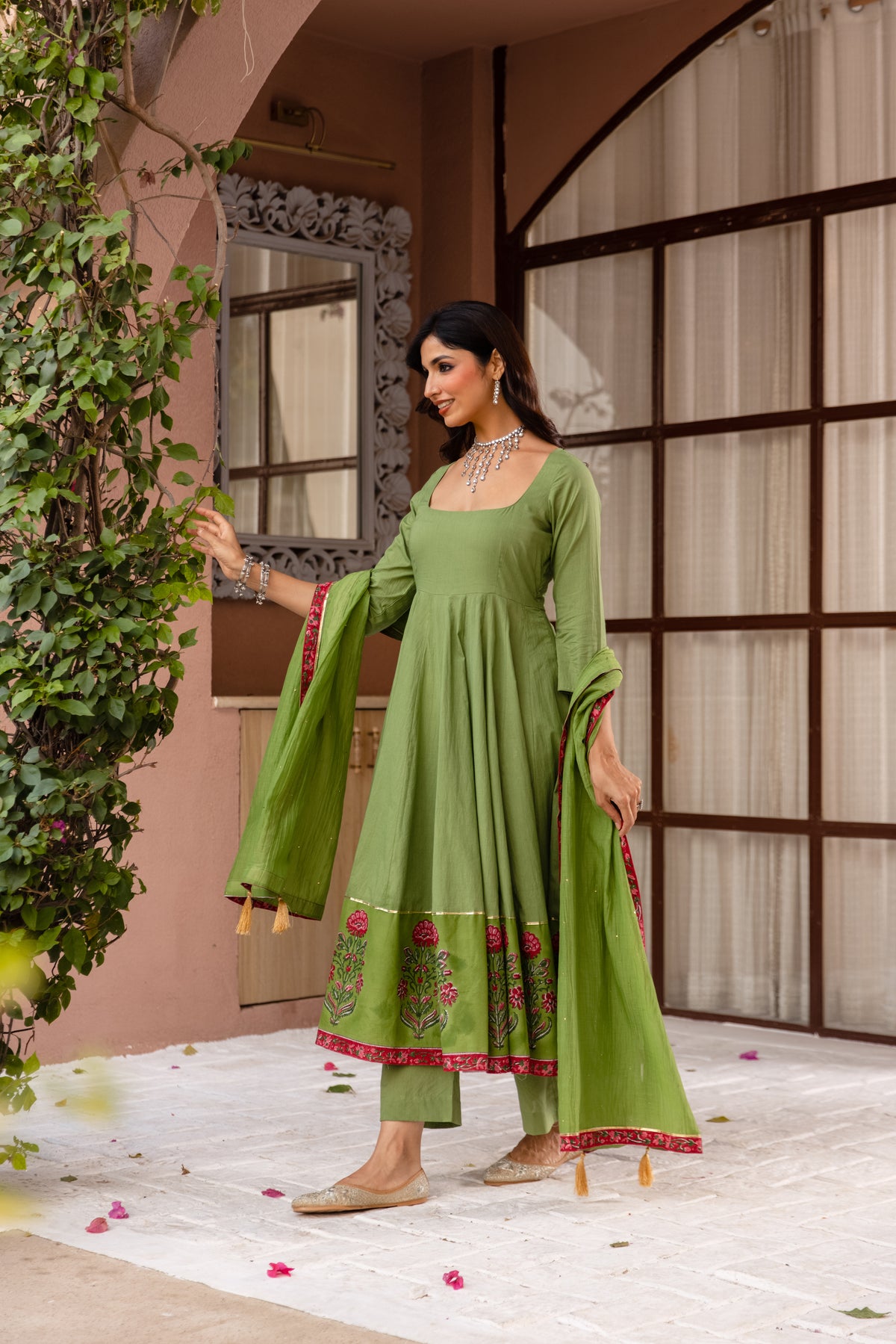 Moss Green - Sleeved