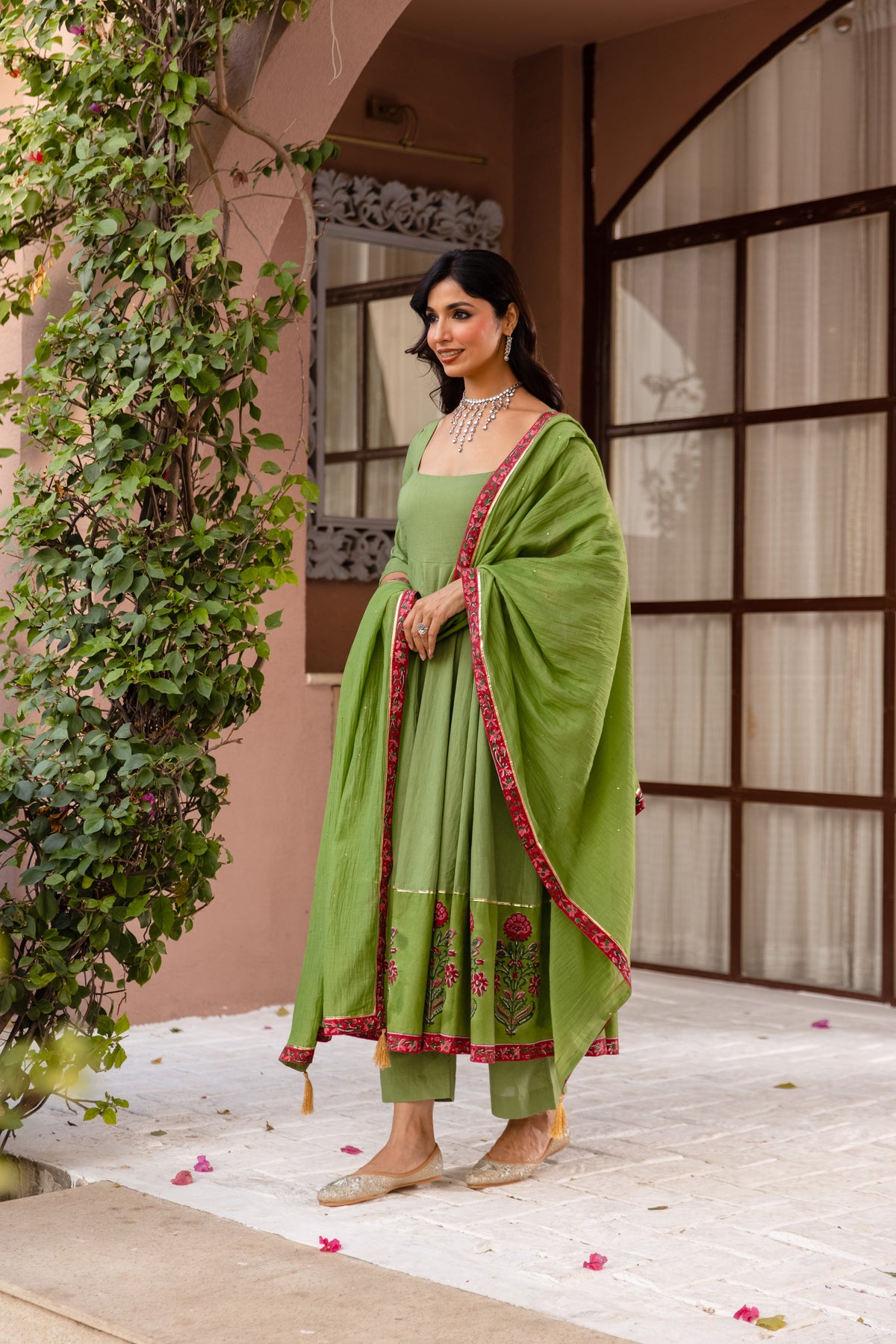 Moss Green - Sleeved