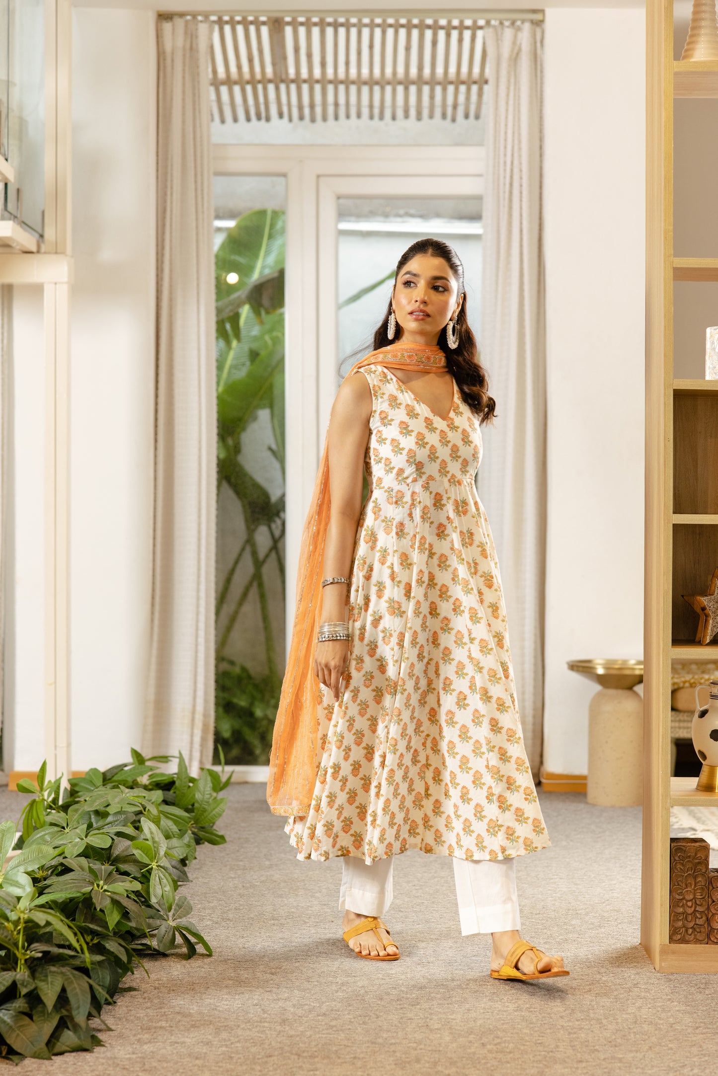 Ivory Peach Sleeveless- Butti