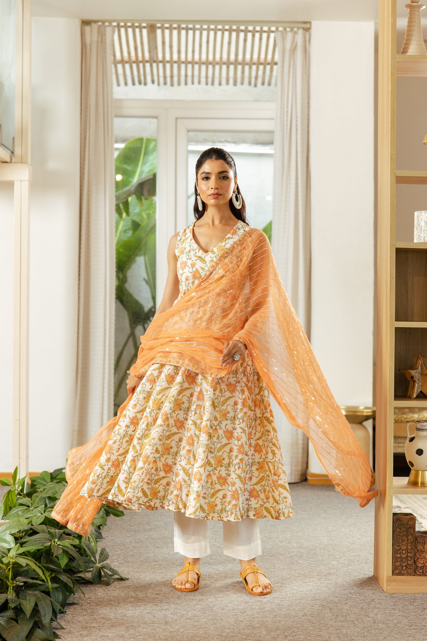 Ivory Peach Sleeveless- Jaal