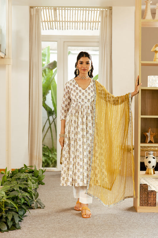 Ivory Saffron Sleeved- Butti
