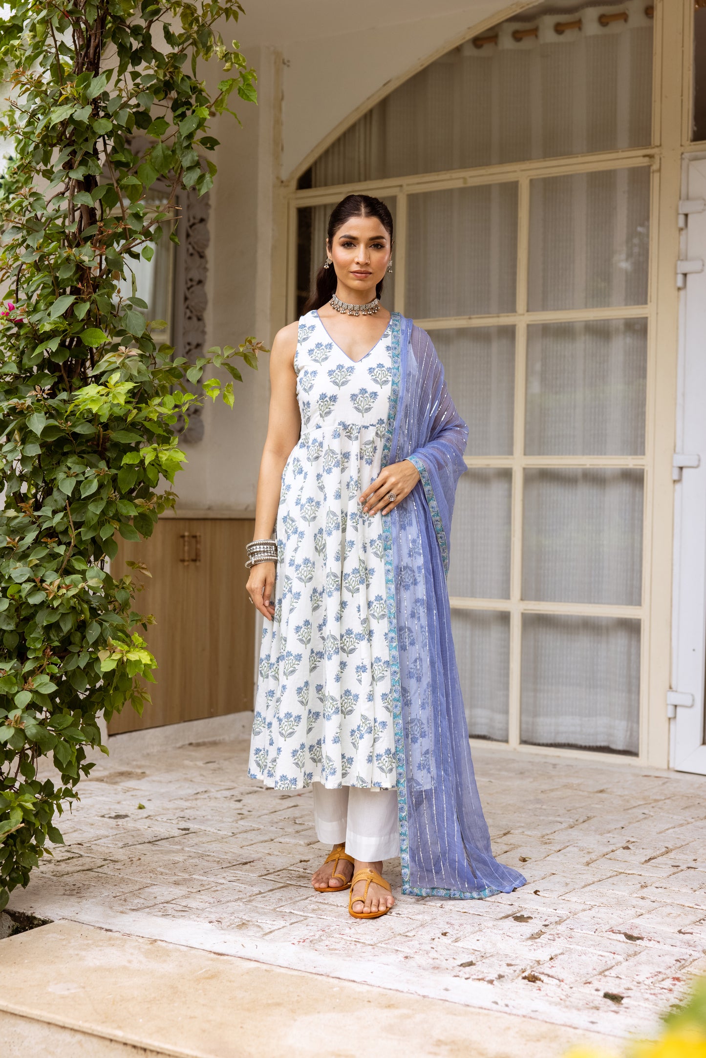 Ivory Periwinkle Sleeveless- Buta