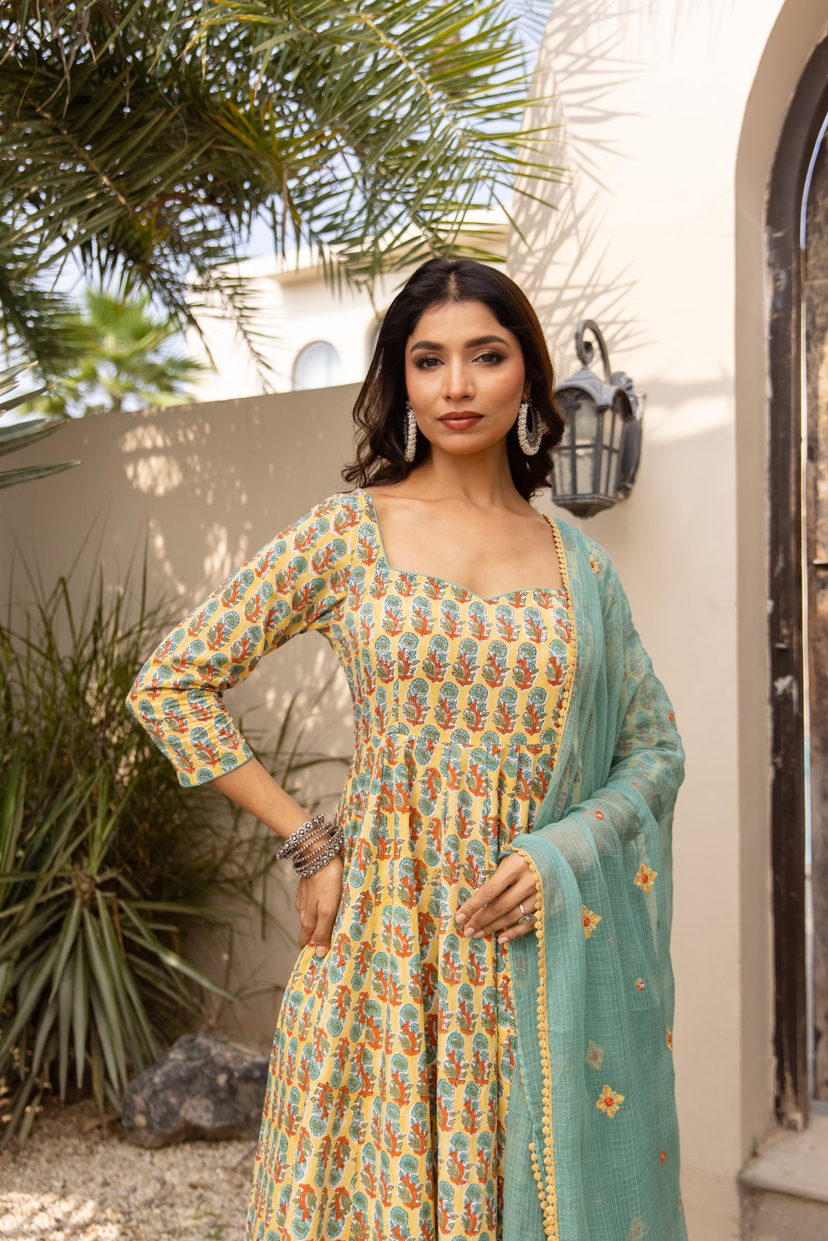 Pastel Yellow & Teal (Sleeved)