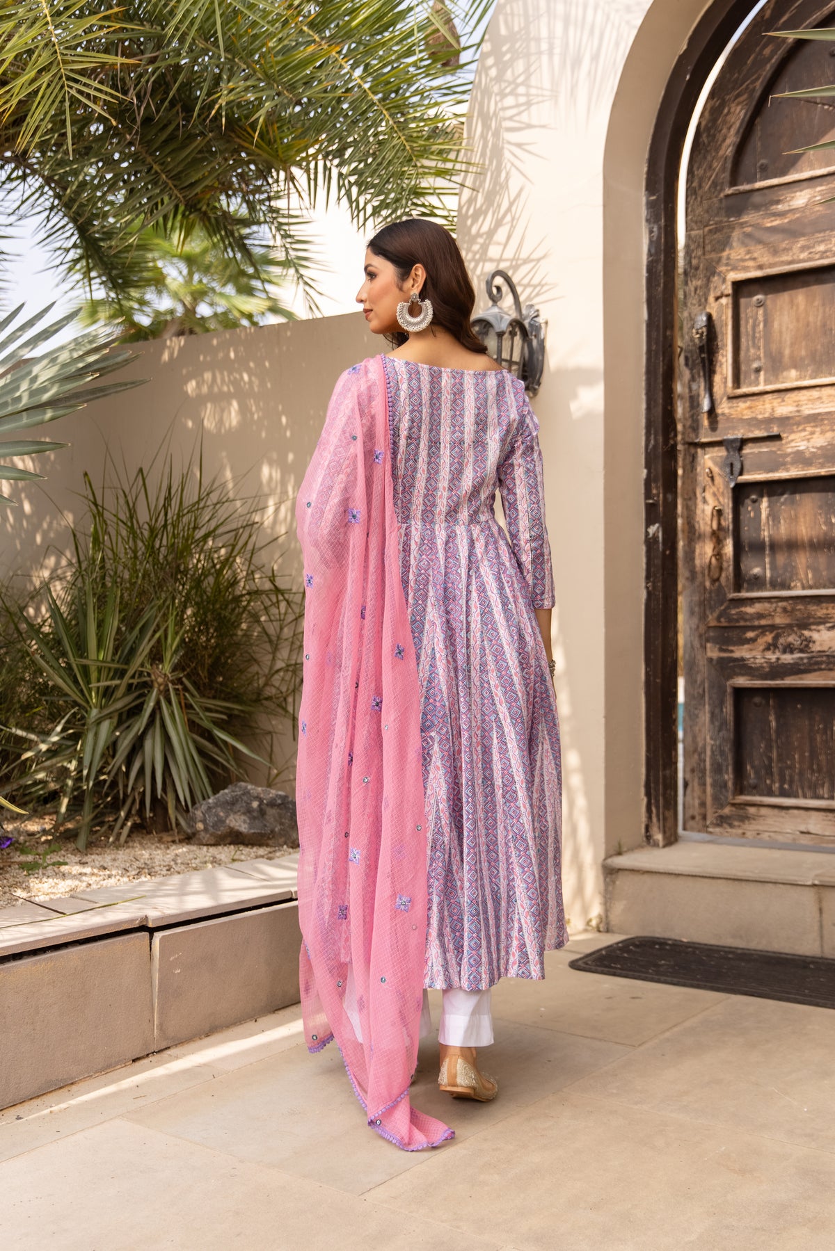 Lined Purple & Pink (Sleeved)