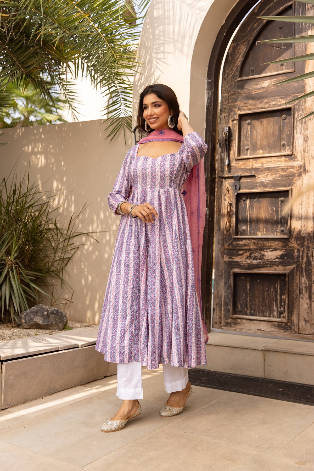 Lined Purple & Pink (Sleeved)