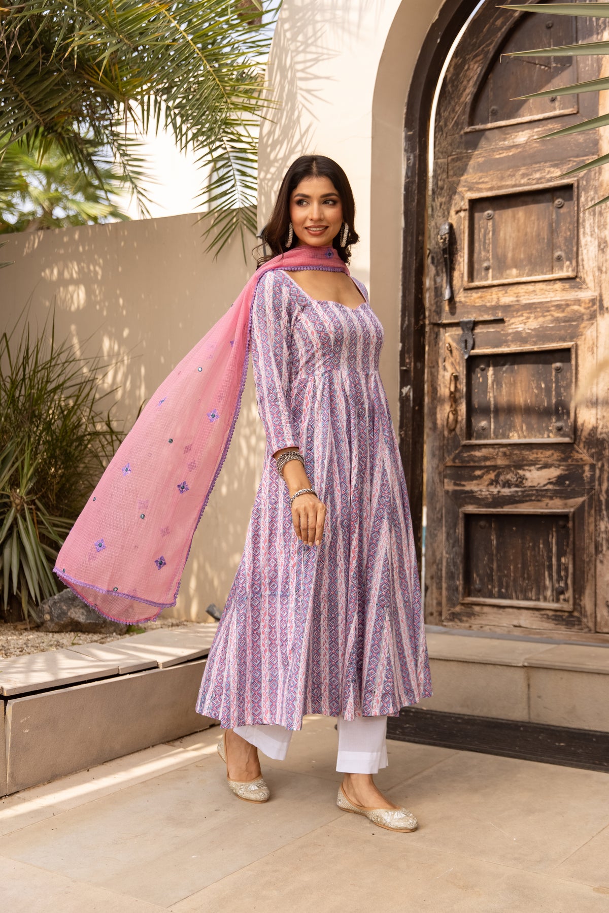 Lined Purple & Pink (Sleeved)