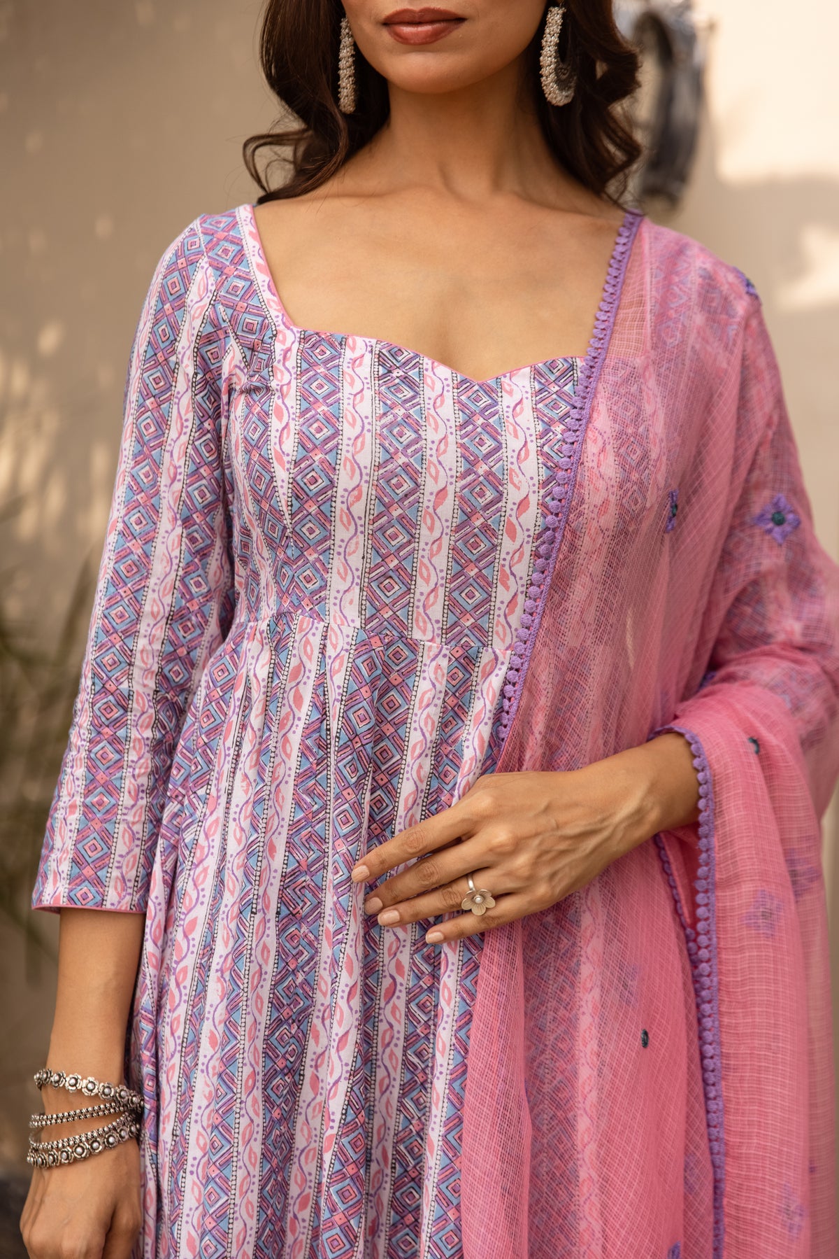 Lined Purple & Pink (Sleeved)